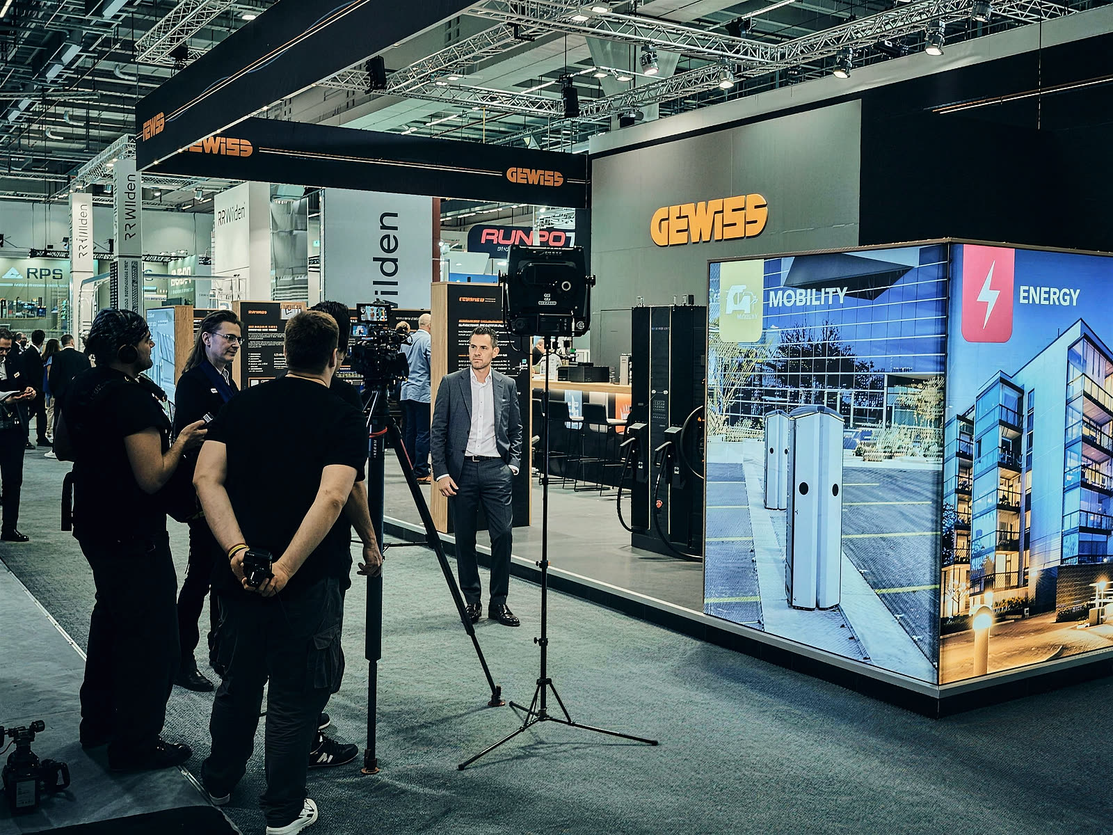 Messestand einer Lichtmesse, Foto von VYSUALIZED