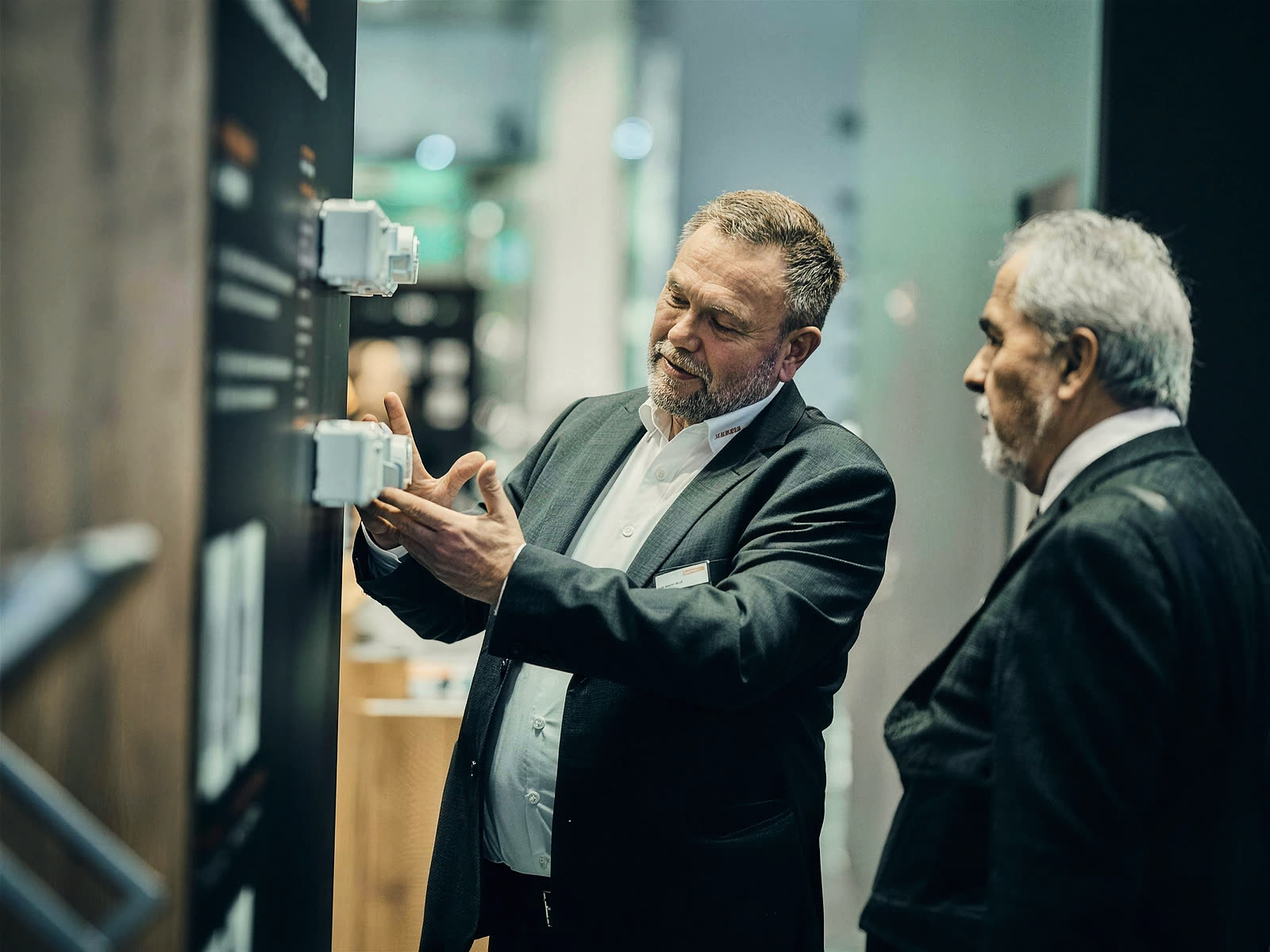 Messestand einer Lichtmesse, Foto von VYSUALIZED
