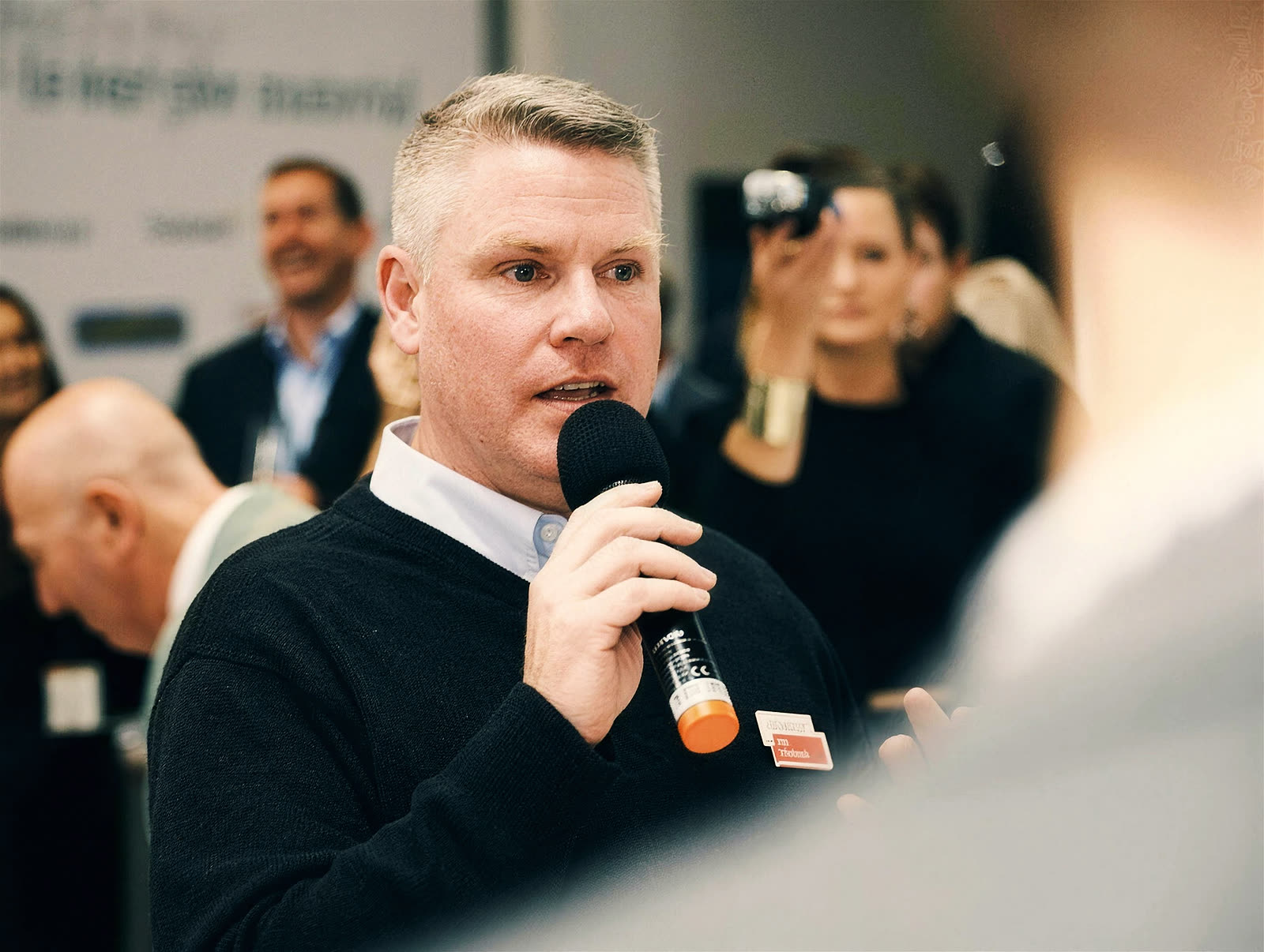 Messestand auf der Kunststoffmesse, Foto von VYSUALIZED