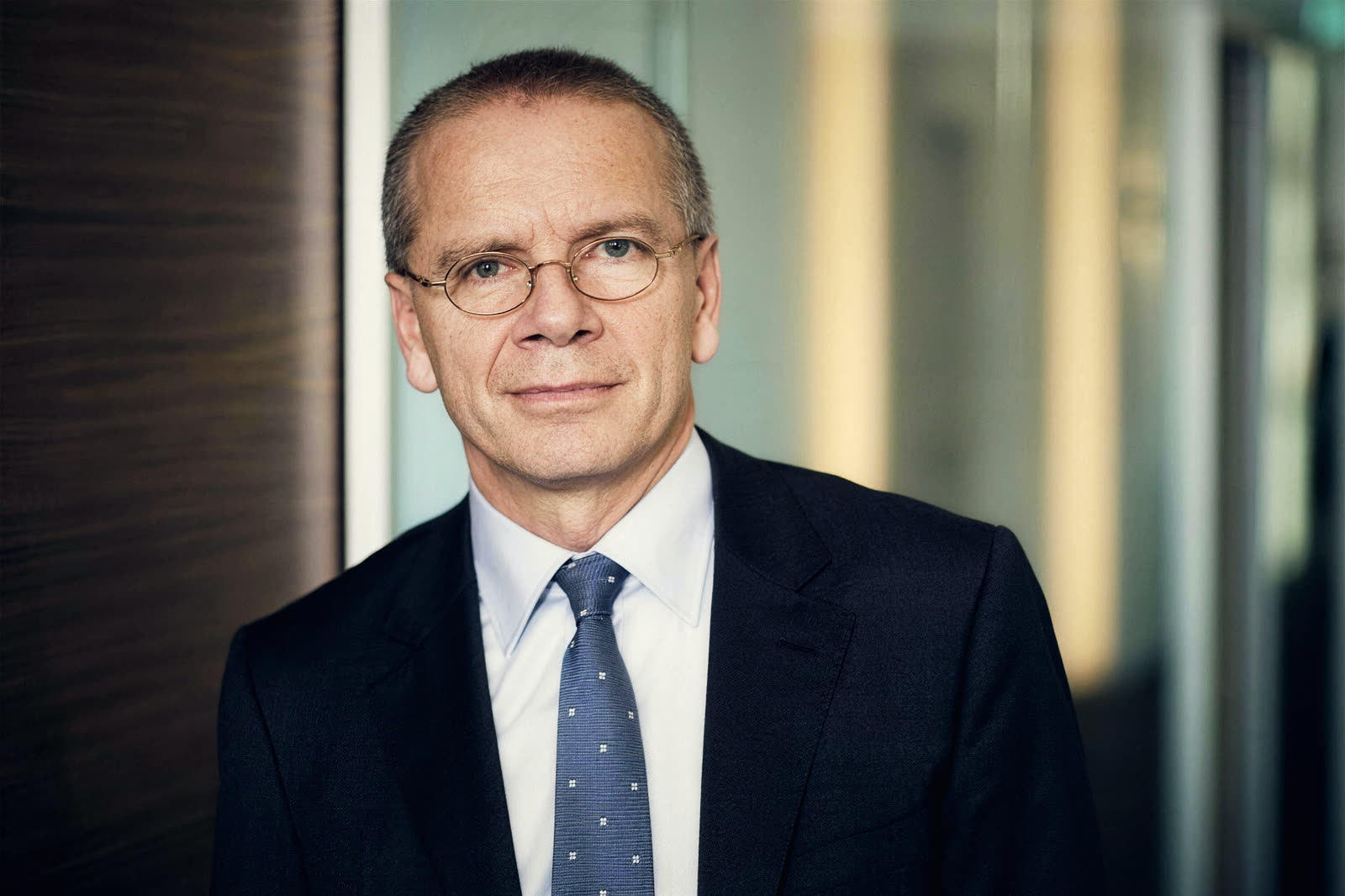 Business-Portrait, fotografiert von VYSUALIZED