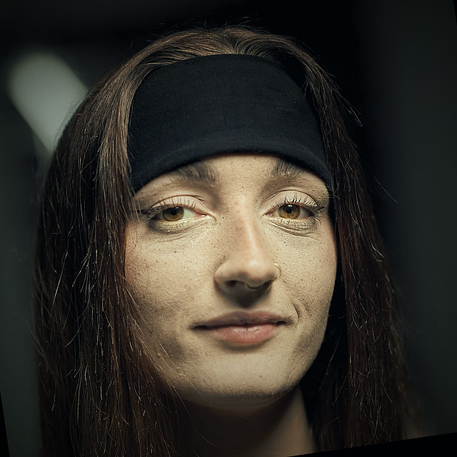 Amanda — CMO, Head of Social Media & Branding Advisory