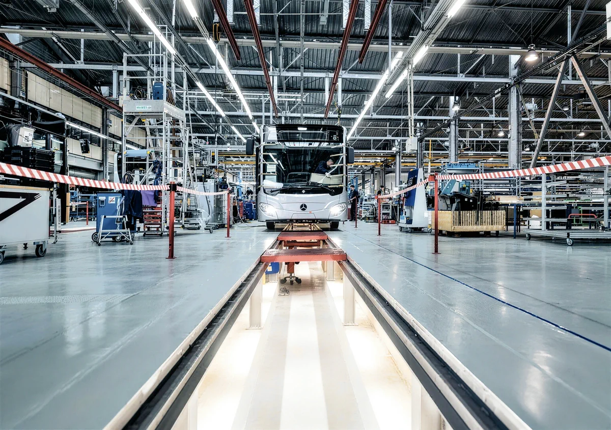 Daimler EvoBus, Industrie, Ligny-en-Barrois, Frankreich: Bild 2