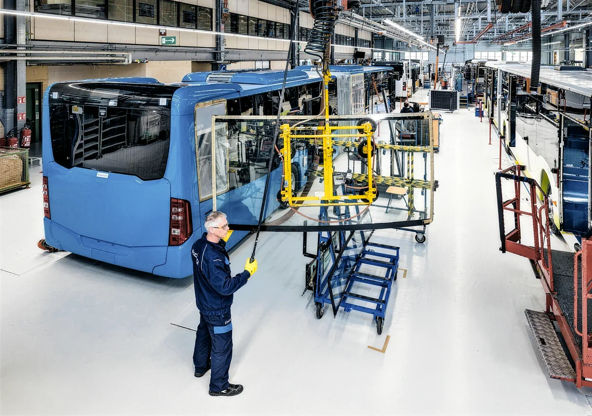 Daimler EvoBus, Industrie, Ligny-en-Barrois, Frankreich: Bild 11