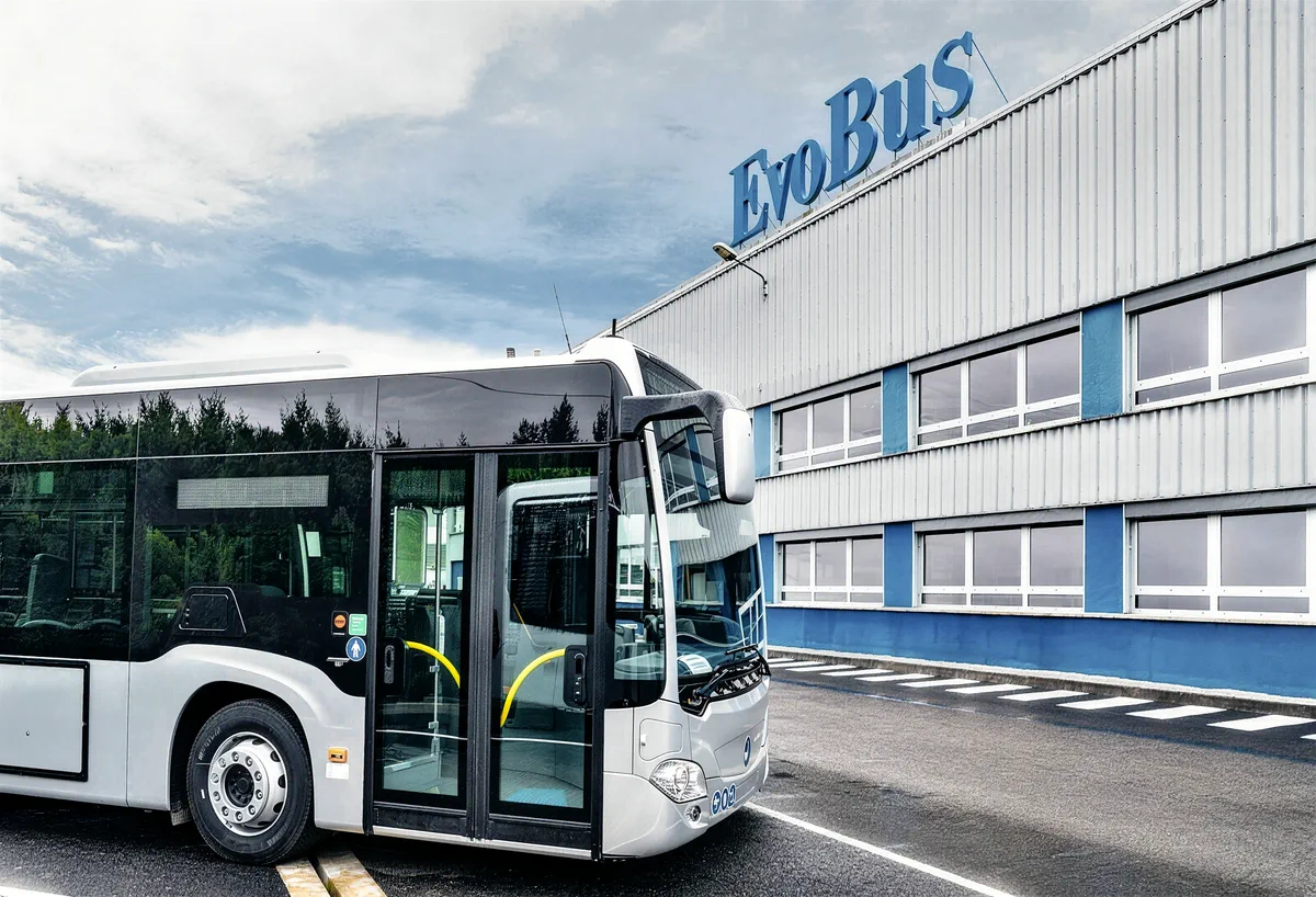 Daimler EvoBus, Industrie, Ligny-en-Barrois, Frankreich: Bild 13